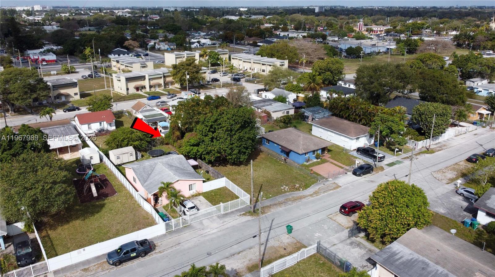 OAKLAND PARK - Land