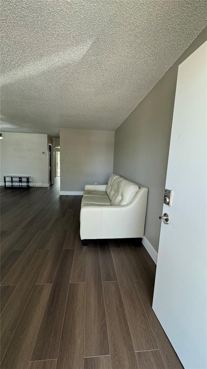 RO-MONT SOUTH CONDO E - Residential