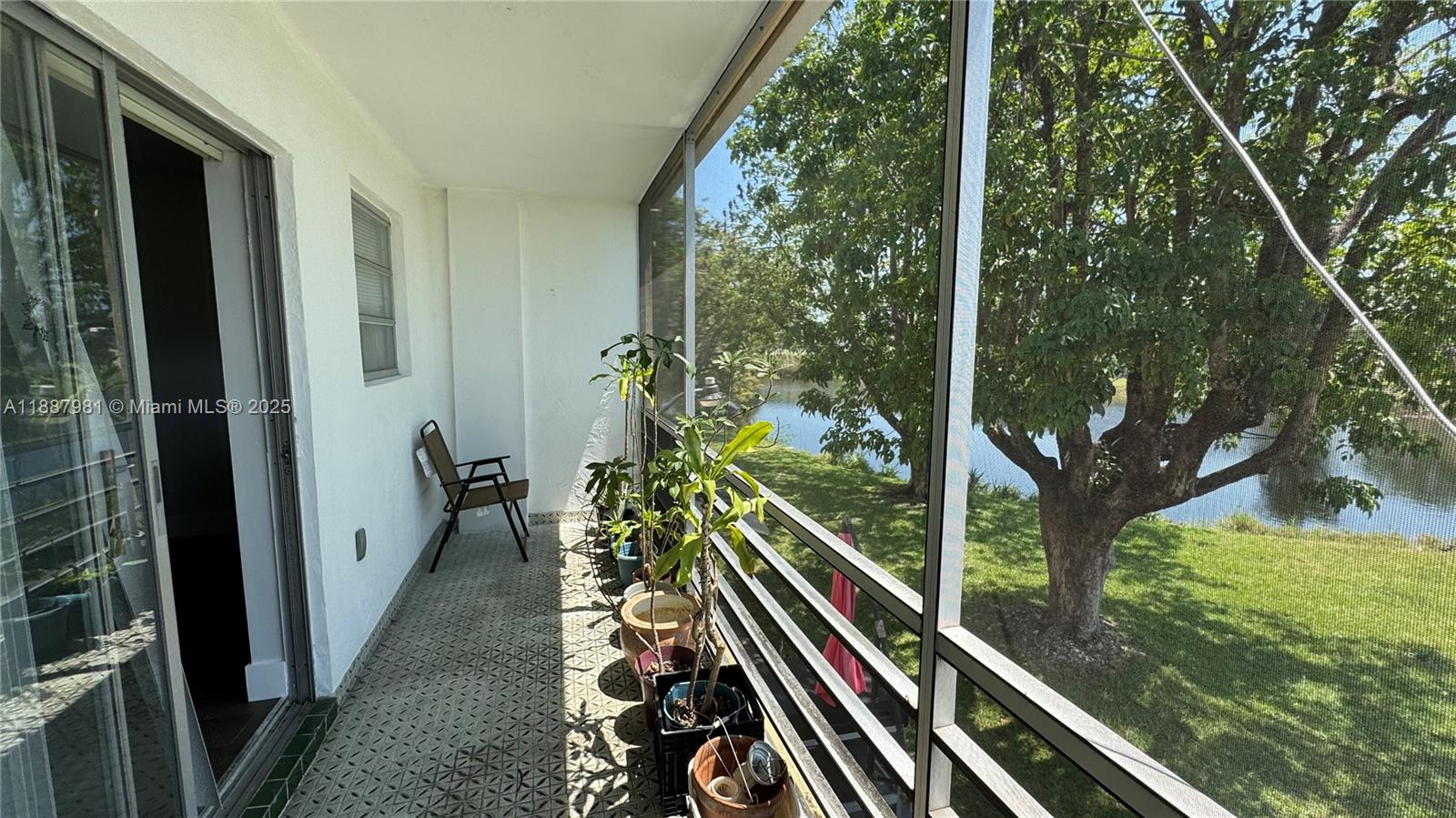 RO-MONT SOUTH CONDO E - Residential