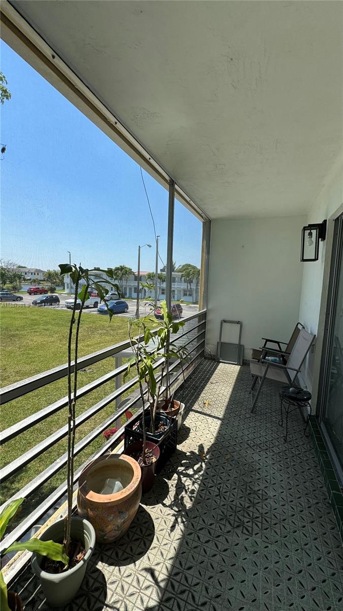 RO-MONT SOUTH CONDO E - Residential