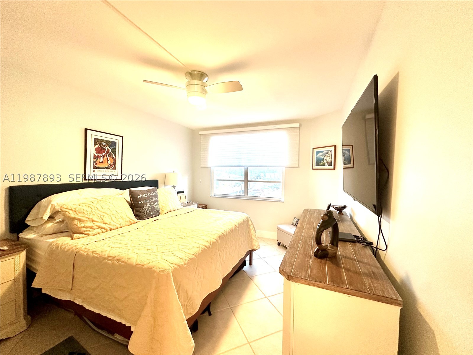 HEMISPHERES CONDO - Residential
