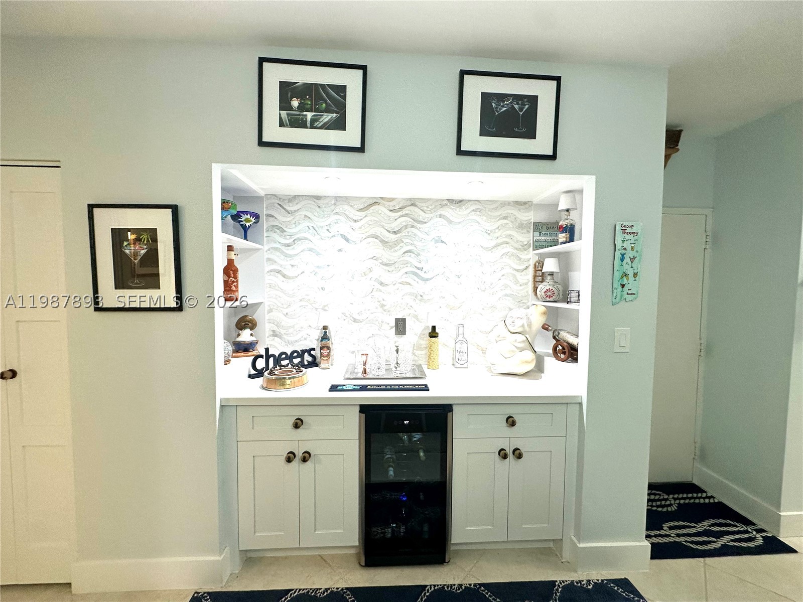 HEMISPHERES CONDO - Residential