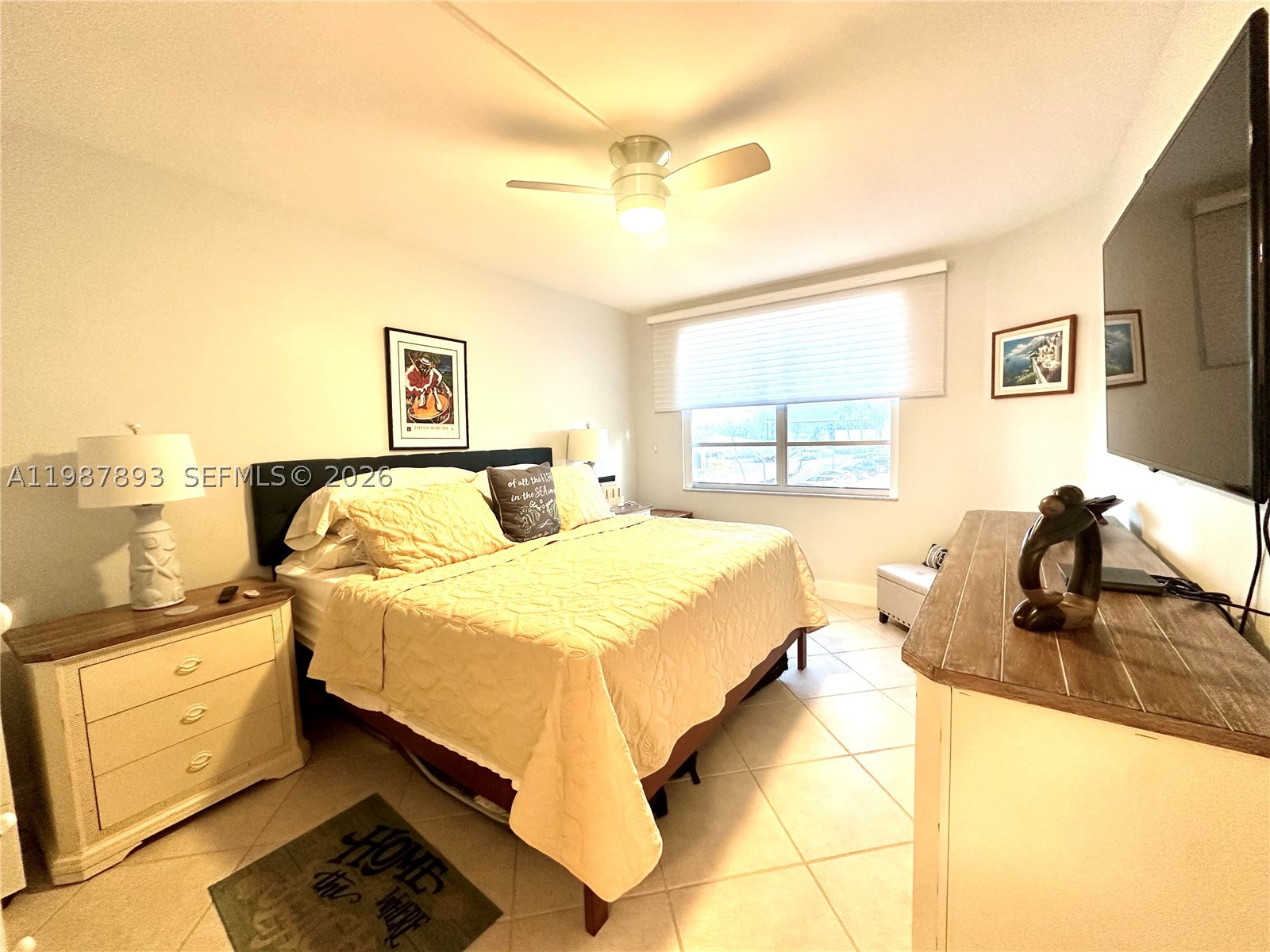 HEMISPHERES CONDO - Residential