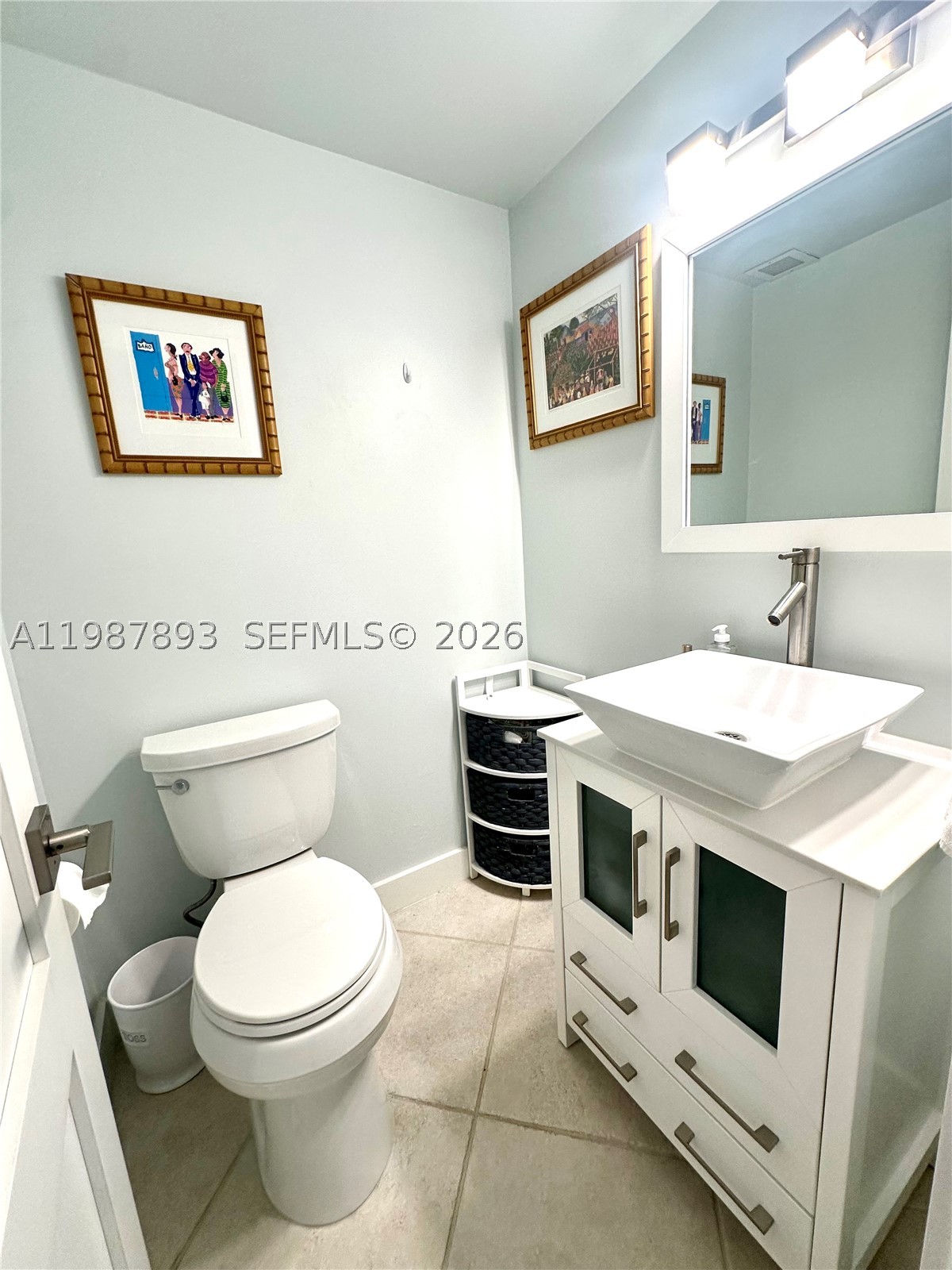 HEMISPHERES CONDO - Residential