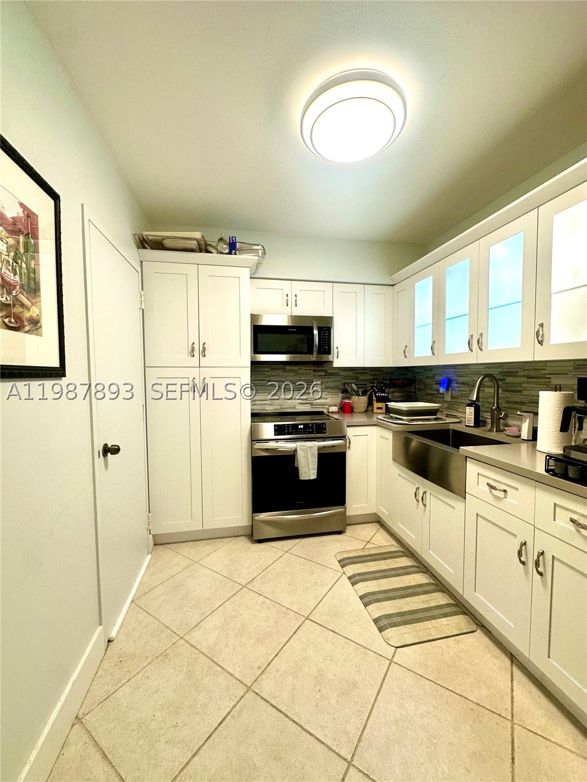 HEMISPHERES CONDO - Residential