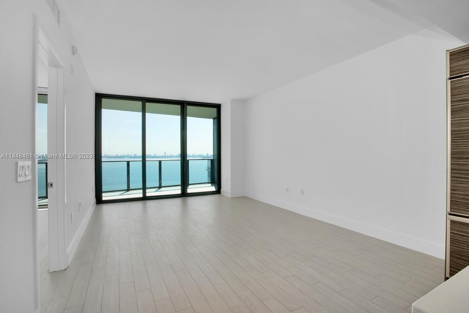 ICON BAY CONDO - Residential Lease