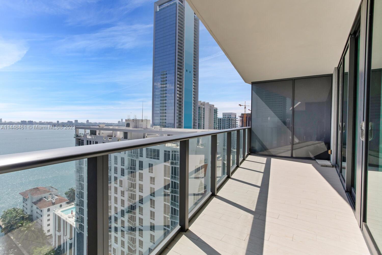 ICON BAY CONDO - Residential Lease