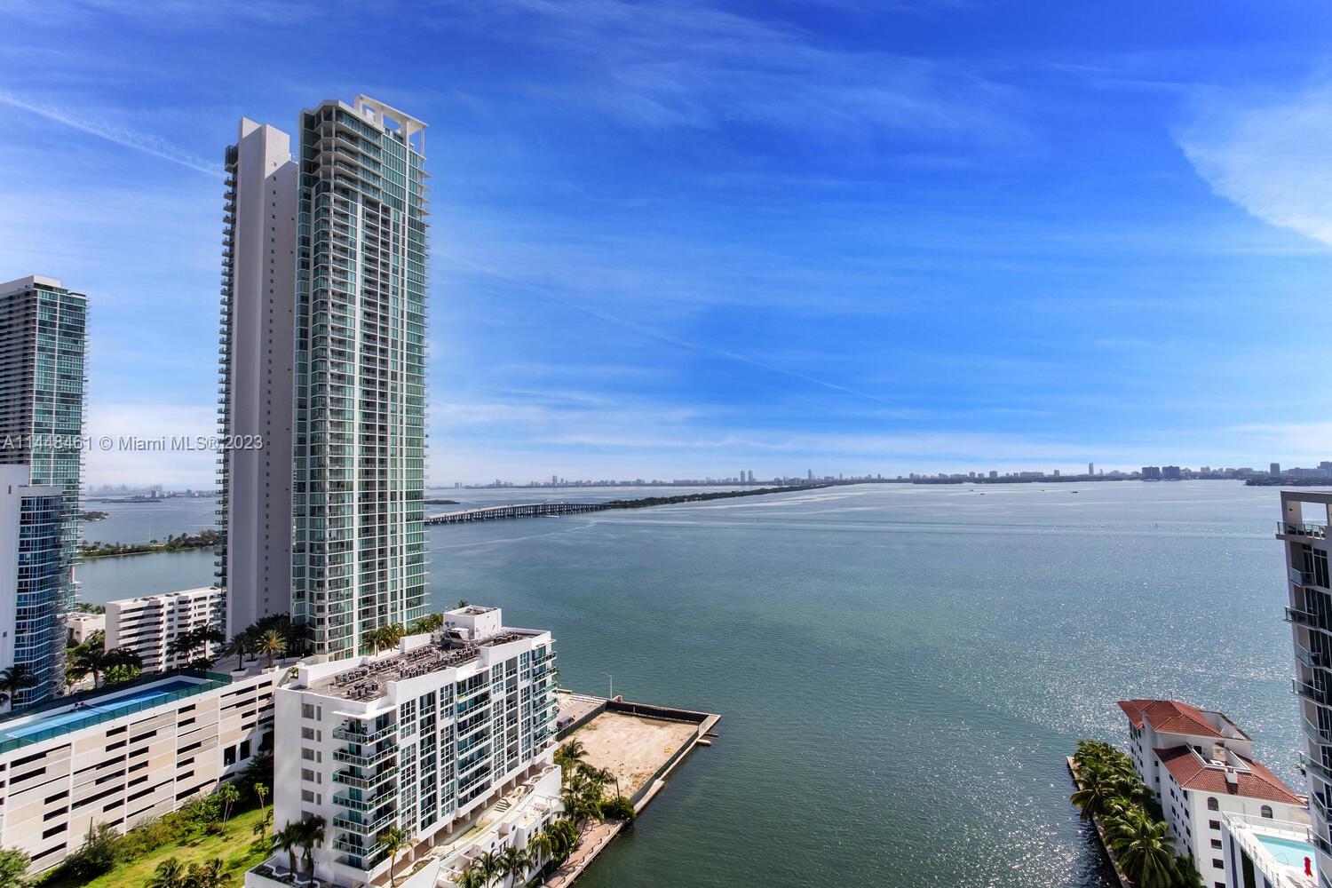ICON BAY CONDO - Residential Lease