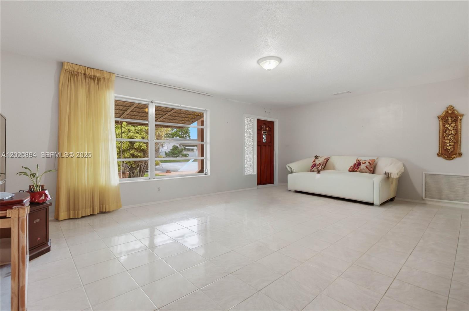 MAINLANDS OF TAMARAC LAKE - Residential