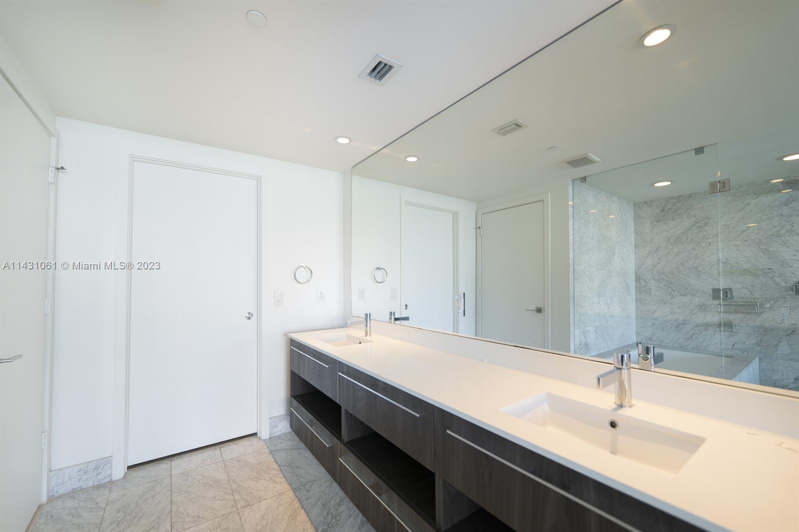 ONE PARAISO CONDO - Residential Lease
