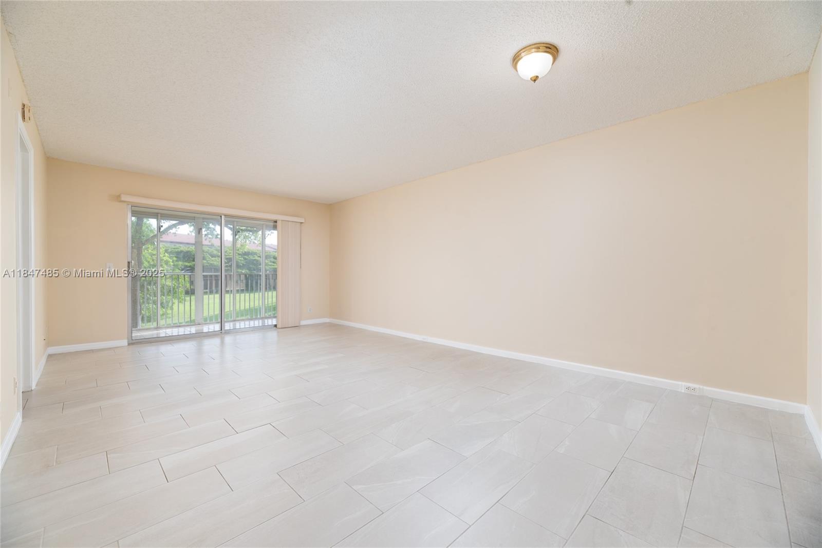 IVANHOE EAST AT CENTURY V - Residential
