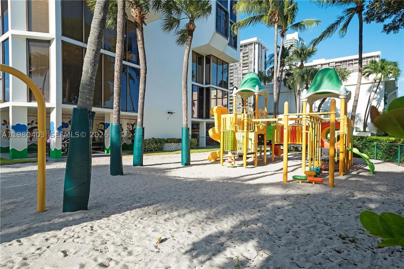 BRICKELL PLACE CONDO - Residential