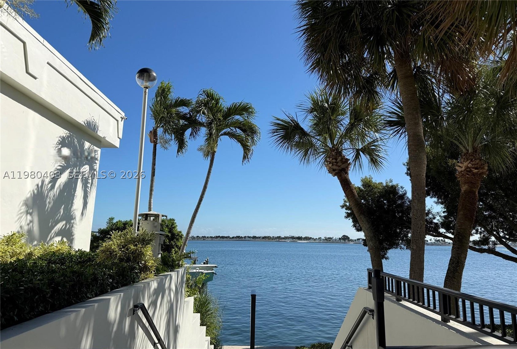 BRICKELL PLACE CONDO - Residential