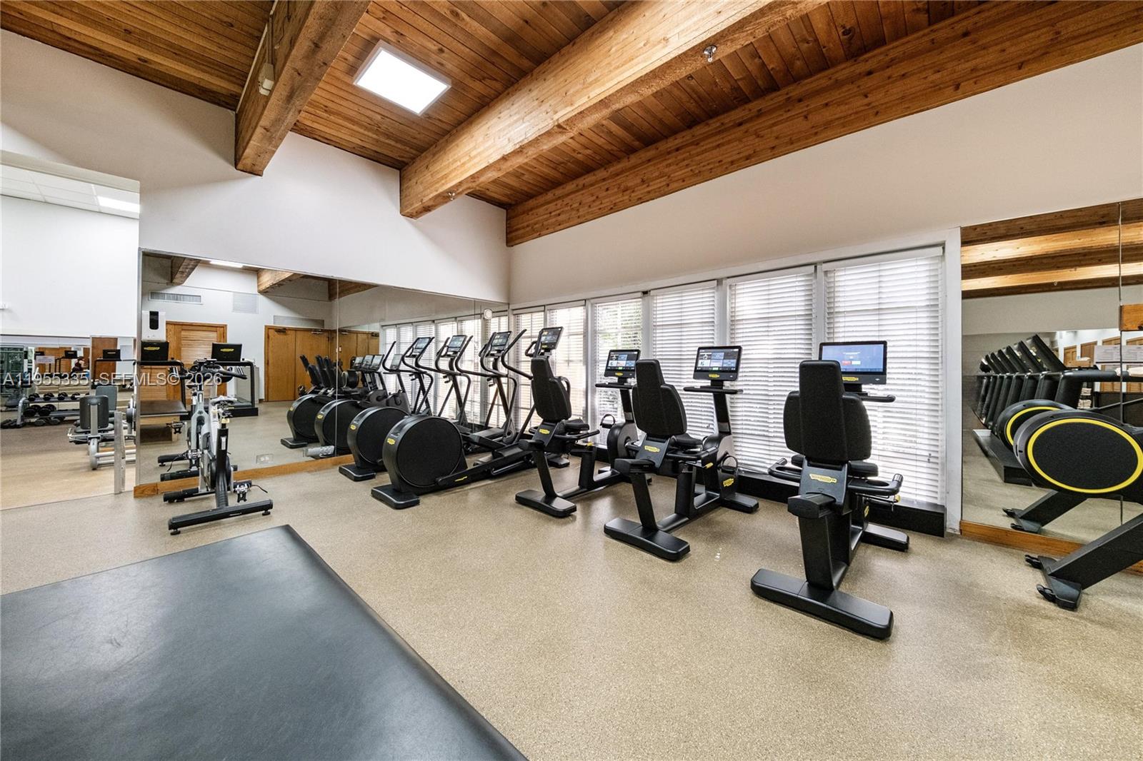 TOWERS OF QUAYSIDE CONDO - Residential