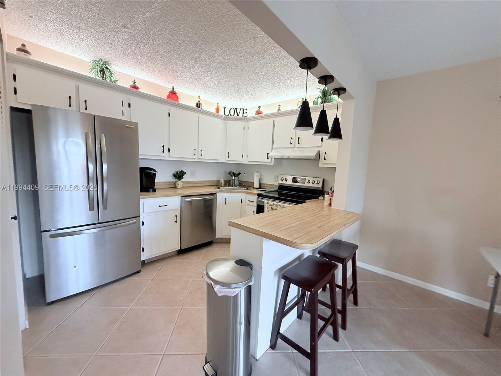 PINE RIDGE III CONDO - Residential