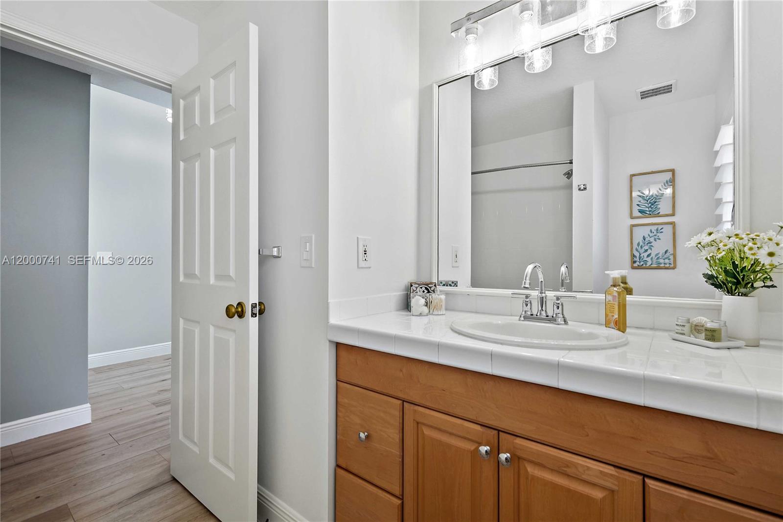 CORAL KEY - Residential