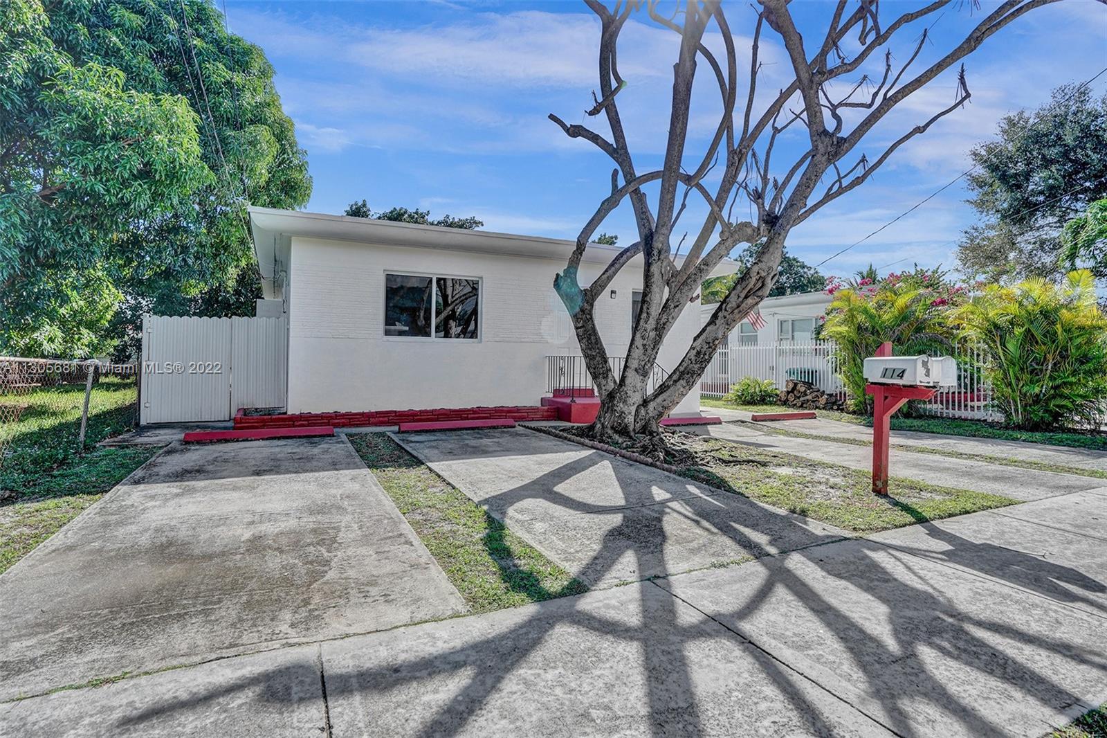 BISCAYNE BLVD PARK - Residential Lease