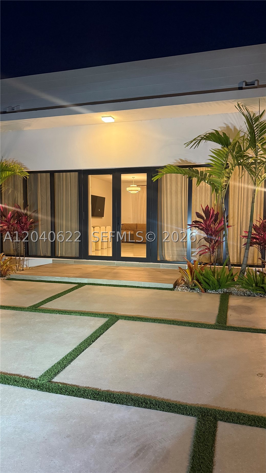 Estates of biscayne - Residential