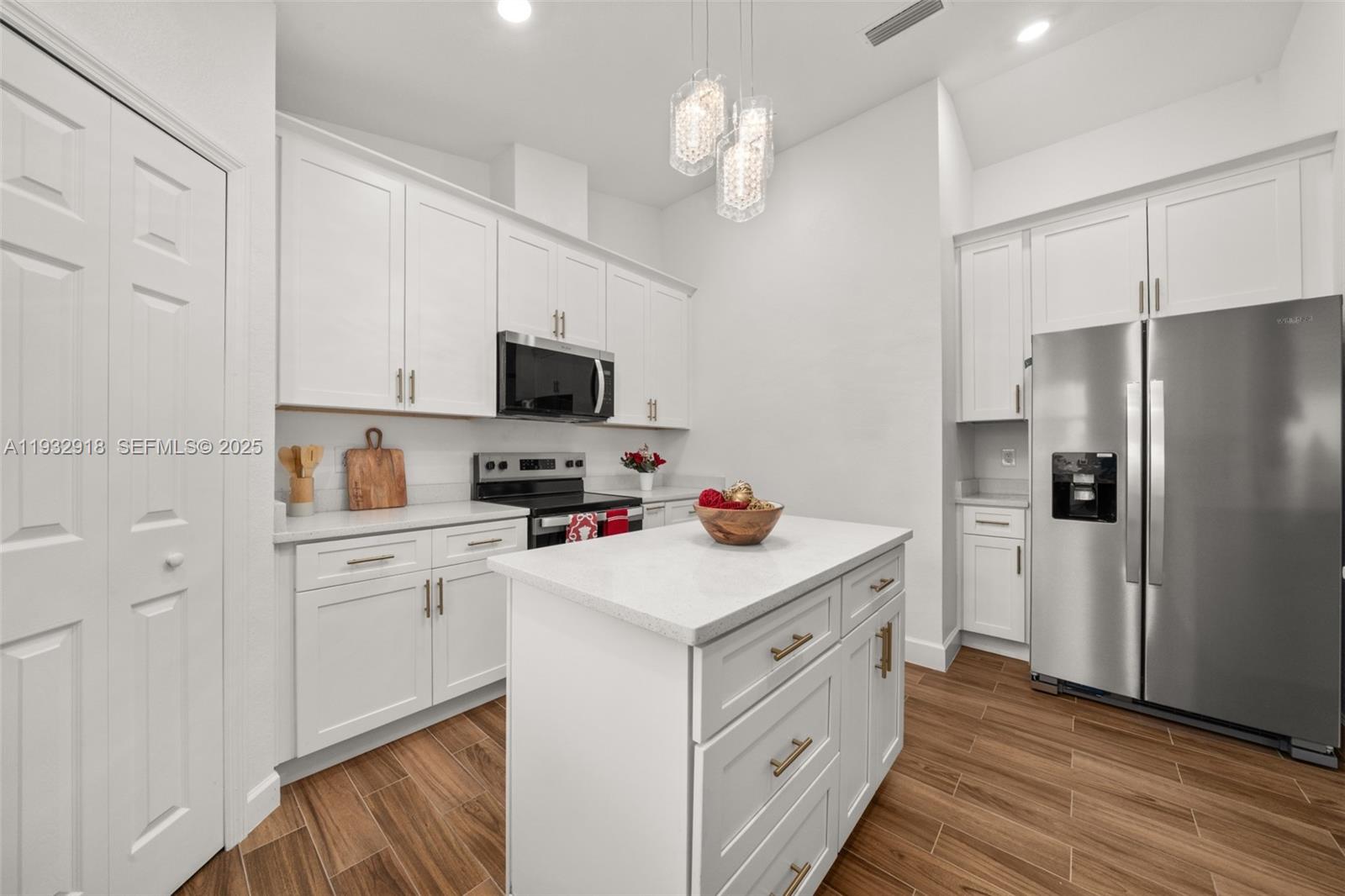 SPRING LAKE VILL 05 - Residential