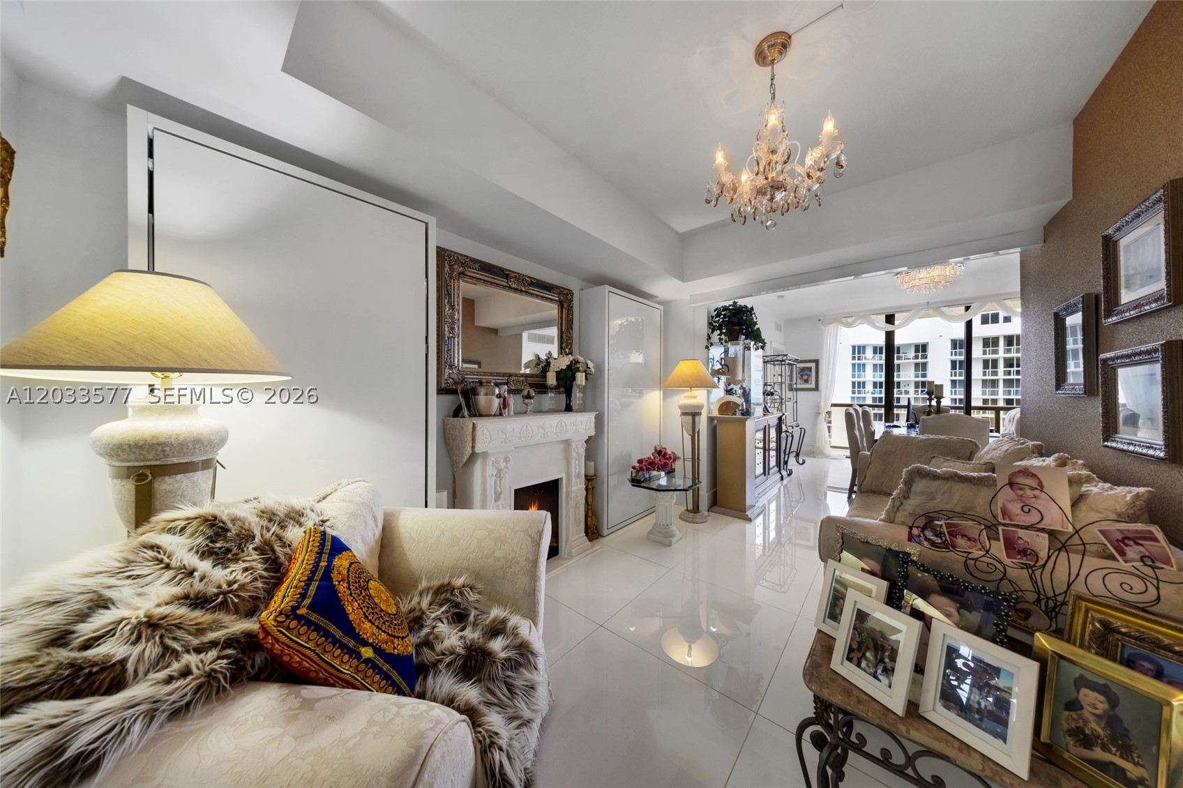 SAYAN CONDO - Residential