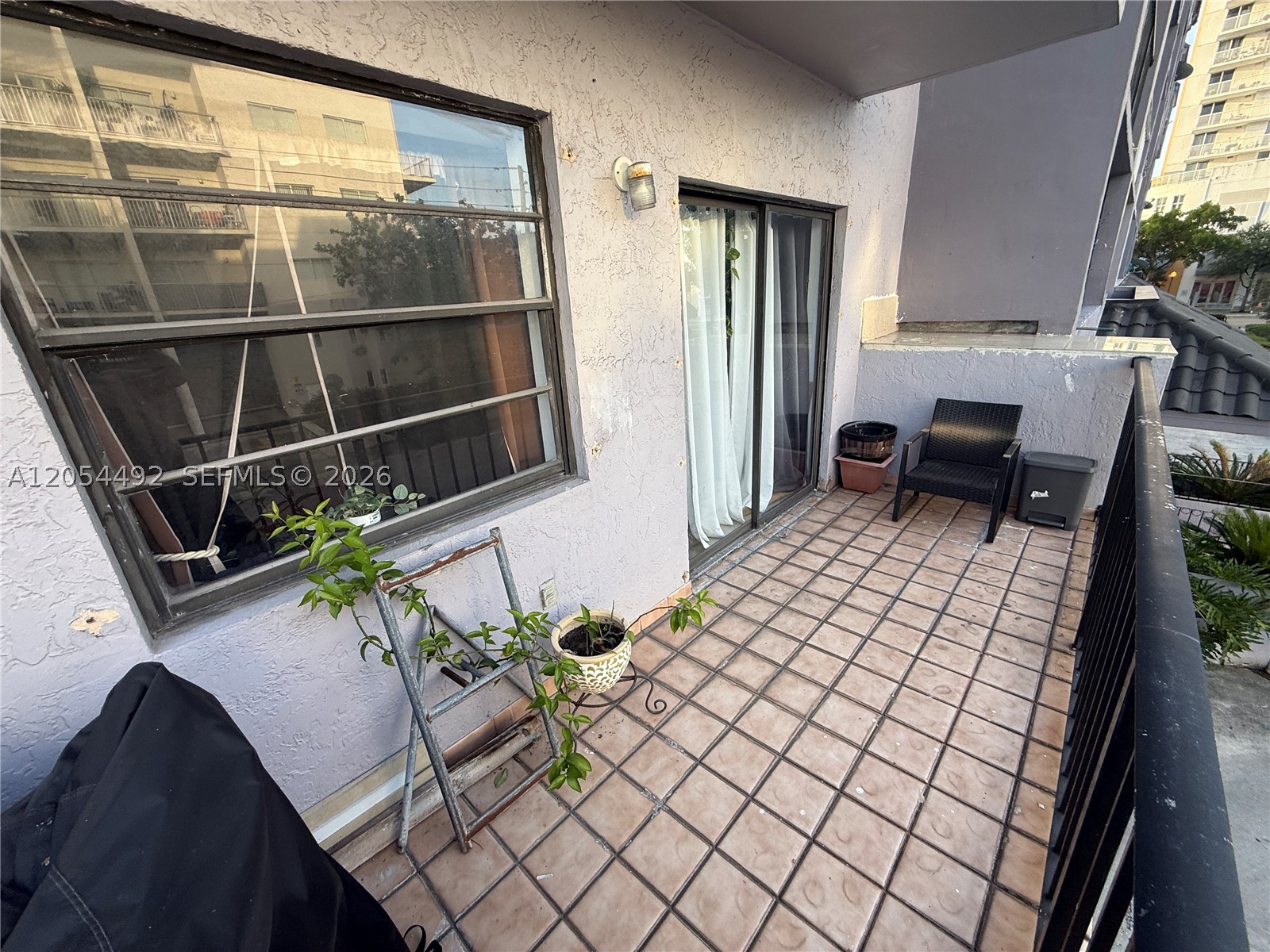 EL BOSQUE AT LITTLE HAVANA - Residential Lease