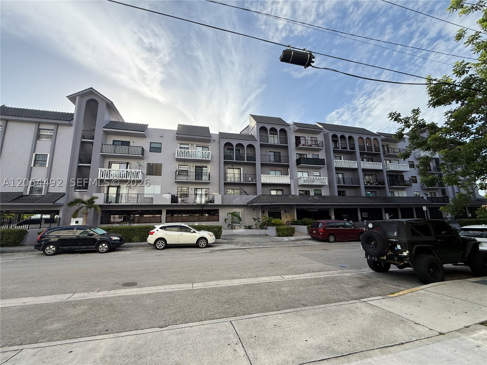 EL BOSQUE AT LITTLE HAVANA - Residential Lease