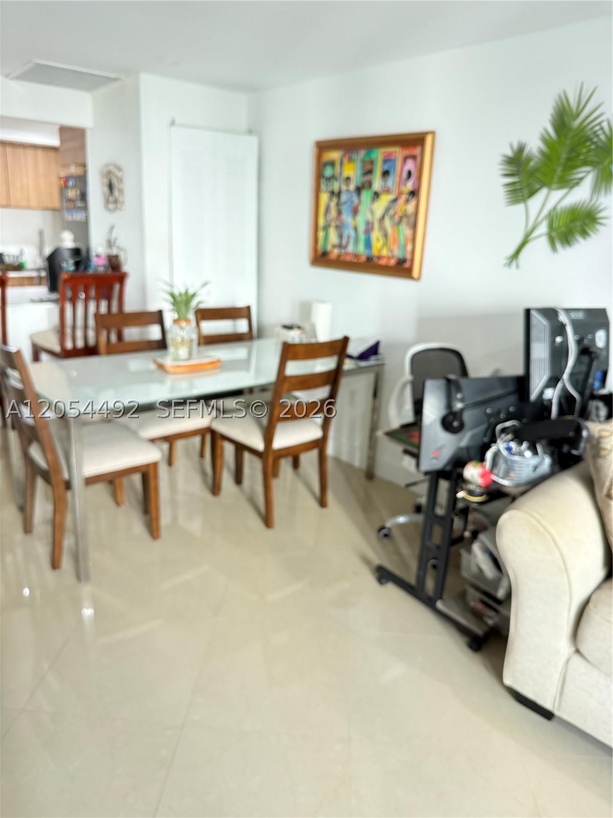 EL BOSQUE AT LITTLE HAVANA - Residential Lease