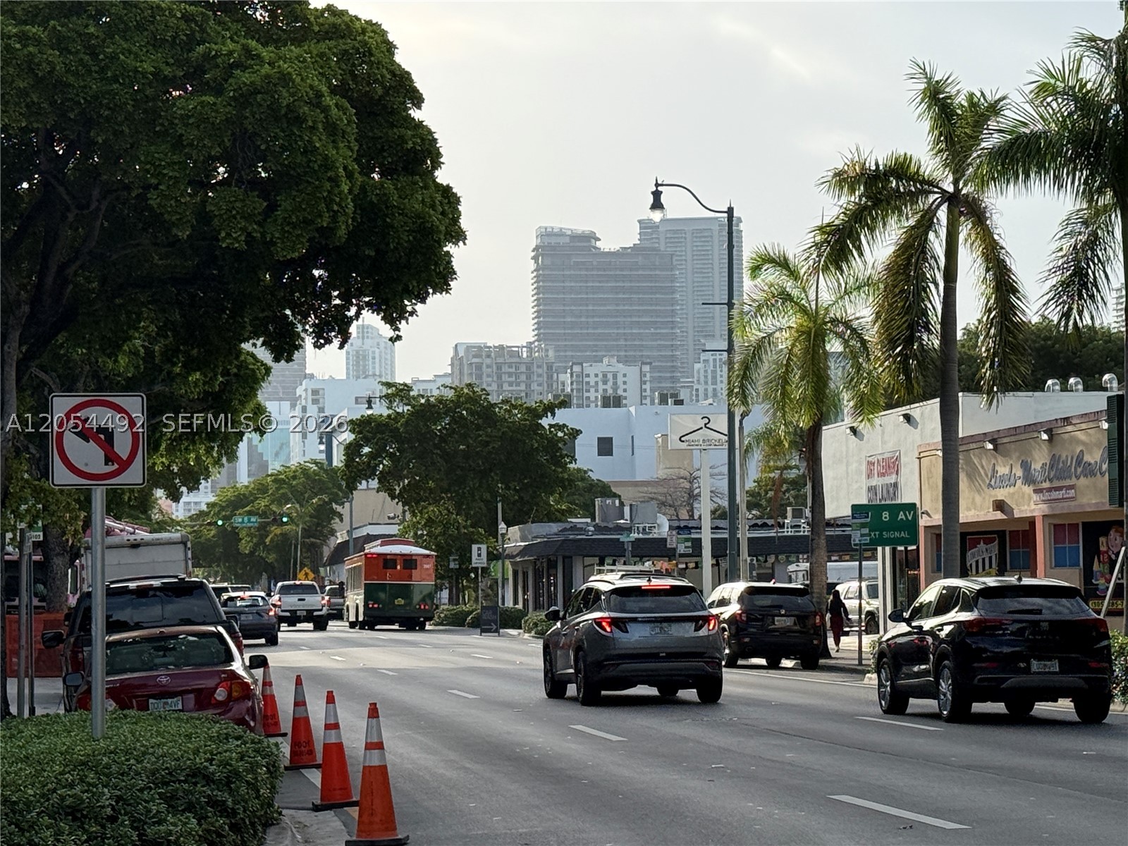 EL BOSQUE AT LITTLE HAVANA - Residential Lease