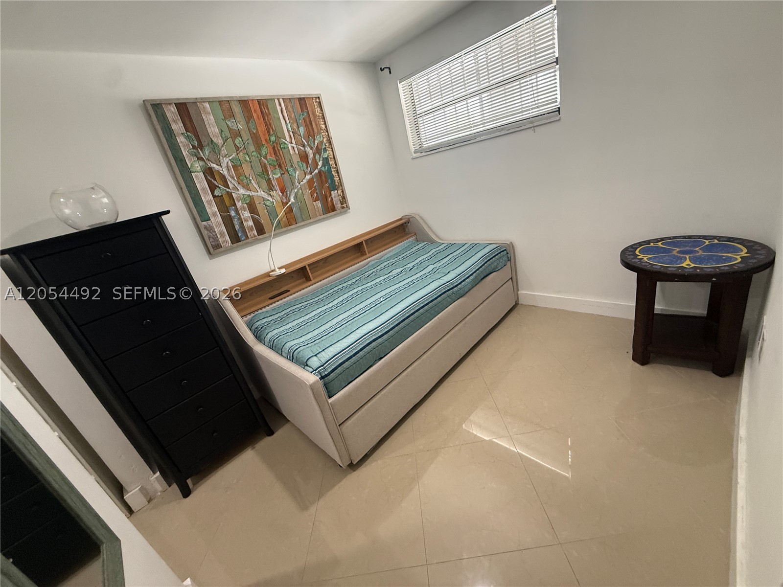 EL BOSQUE AT LITTLE HAVANA - Residential Lease