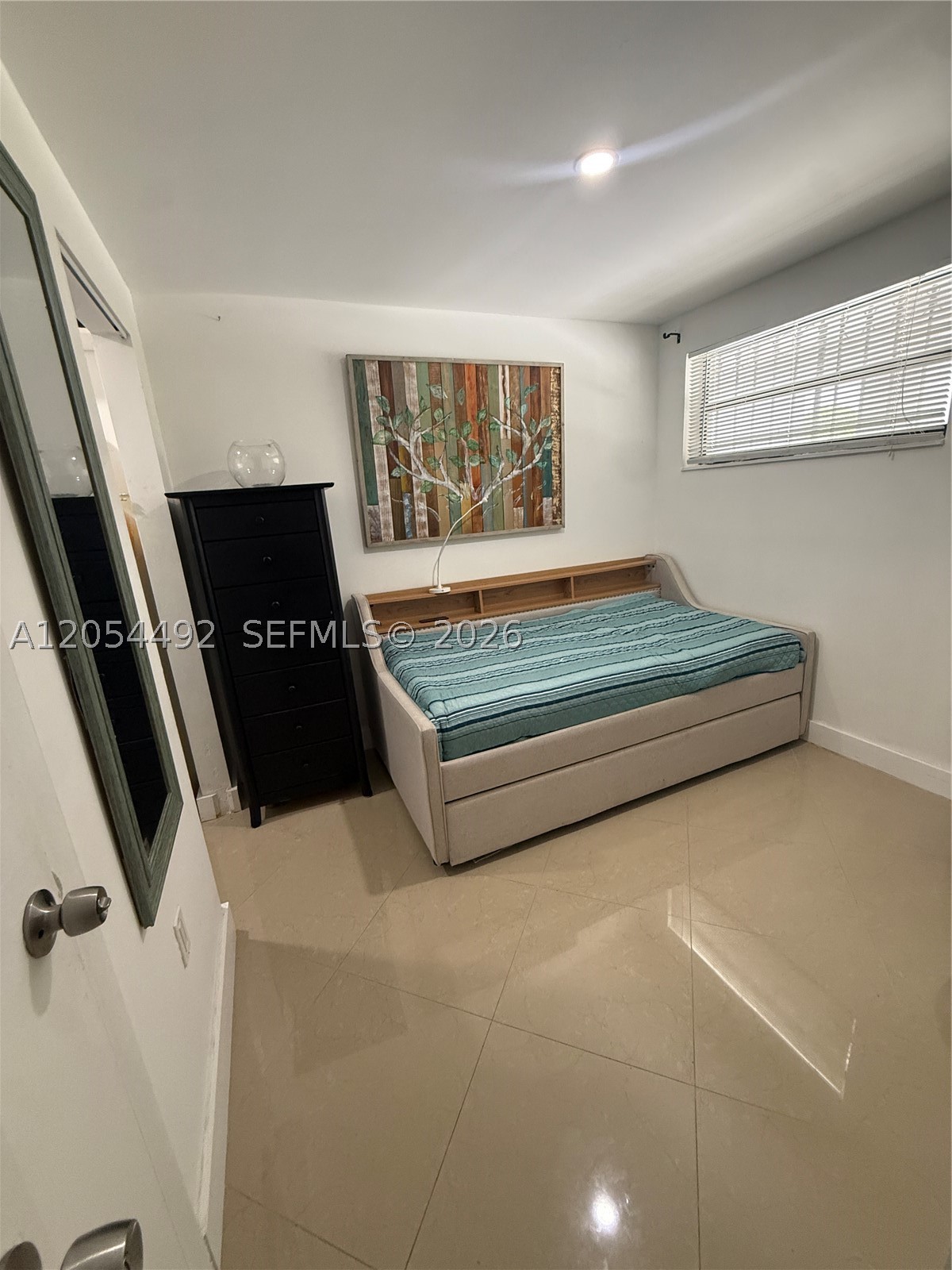 EL BOSQUE AT LITTLE HAVANA - Residential Lease
