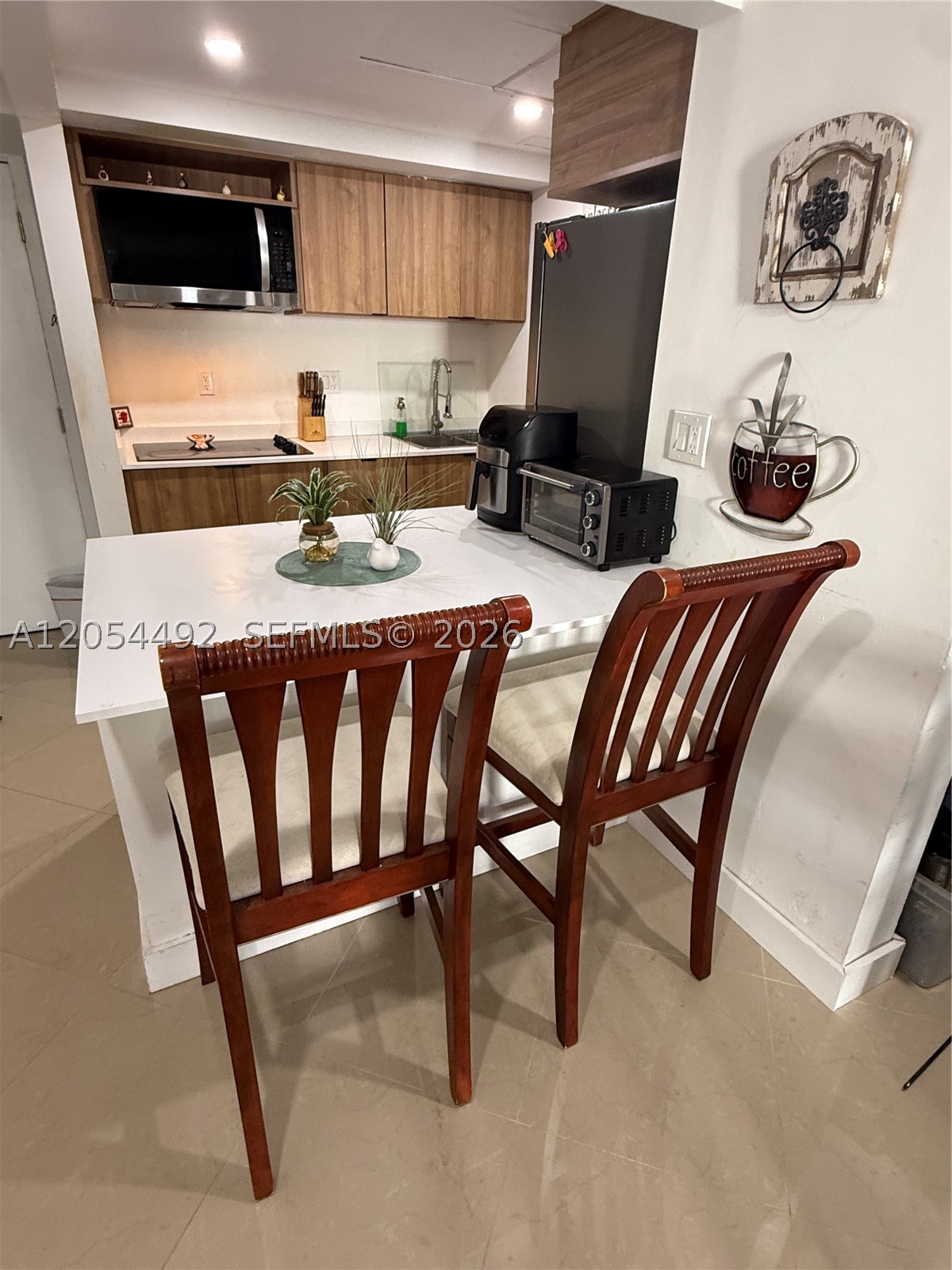 EL BOSQUE AT LITTLE HAVANA - Residential Lease