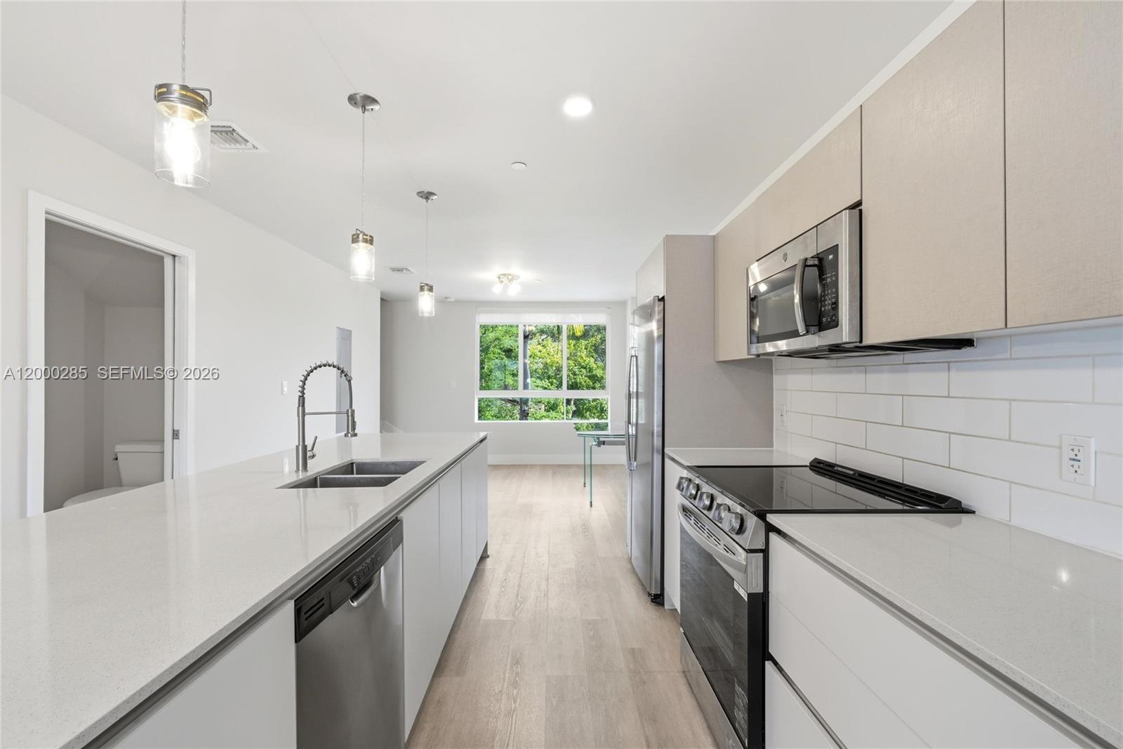 RIVERWOOD - Residential