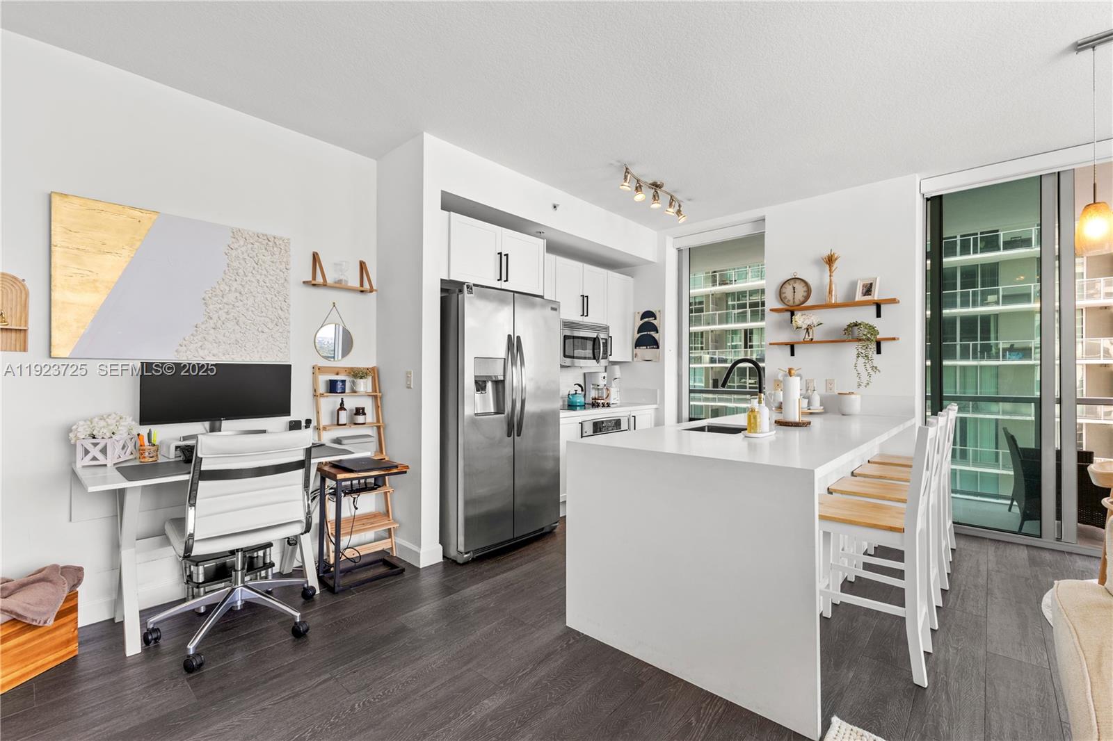 THE AXIS ON BRICKELL II C - Residential