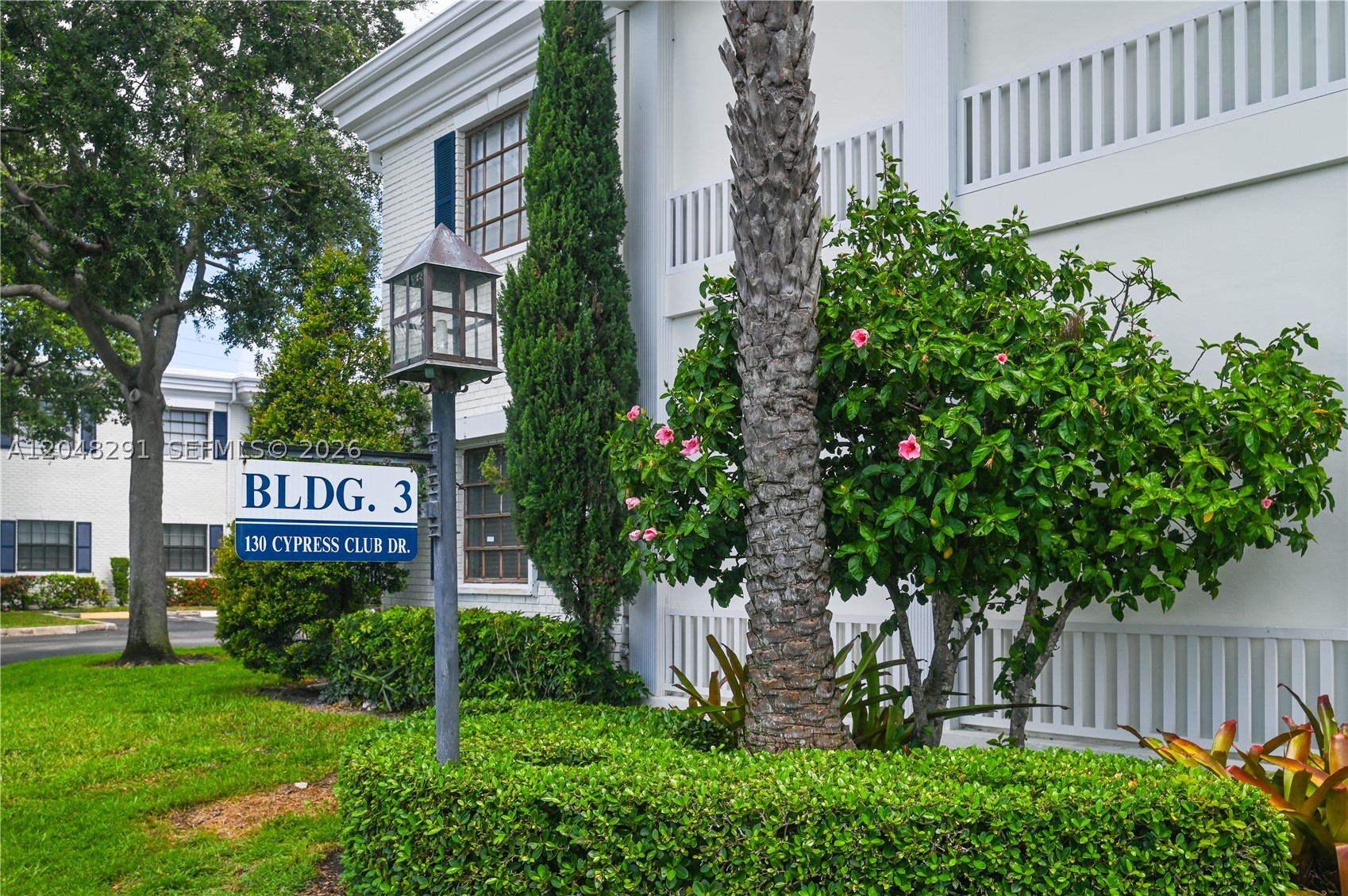 CYPRESS CLUB CONDO - Residential