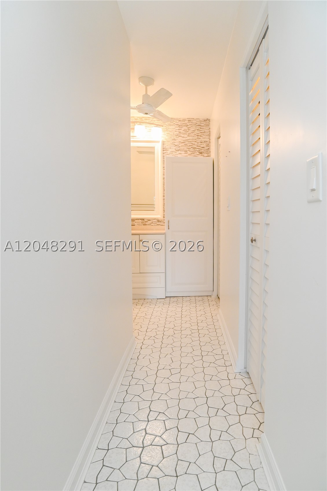 CYPRESS CLUB CONDO - Residential