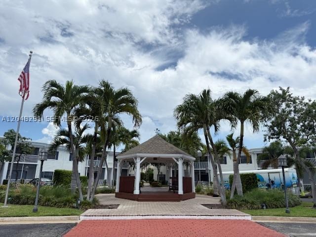 CYPRESS CLUB CONDO - Residential