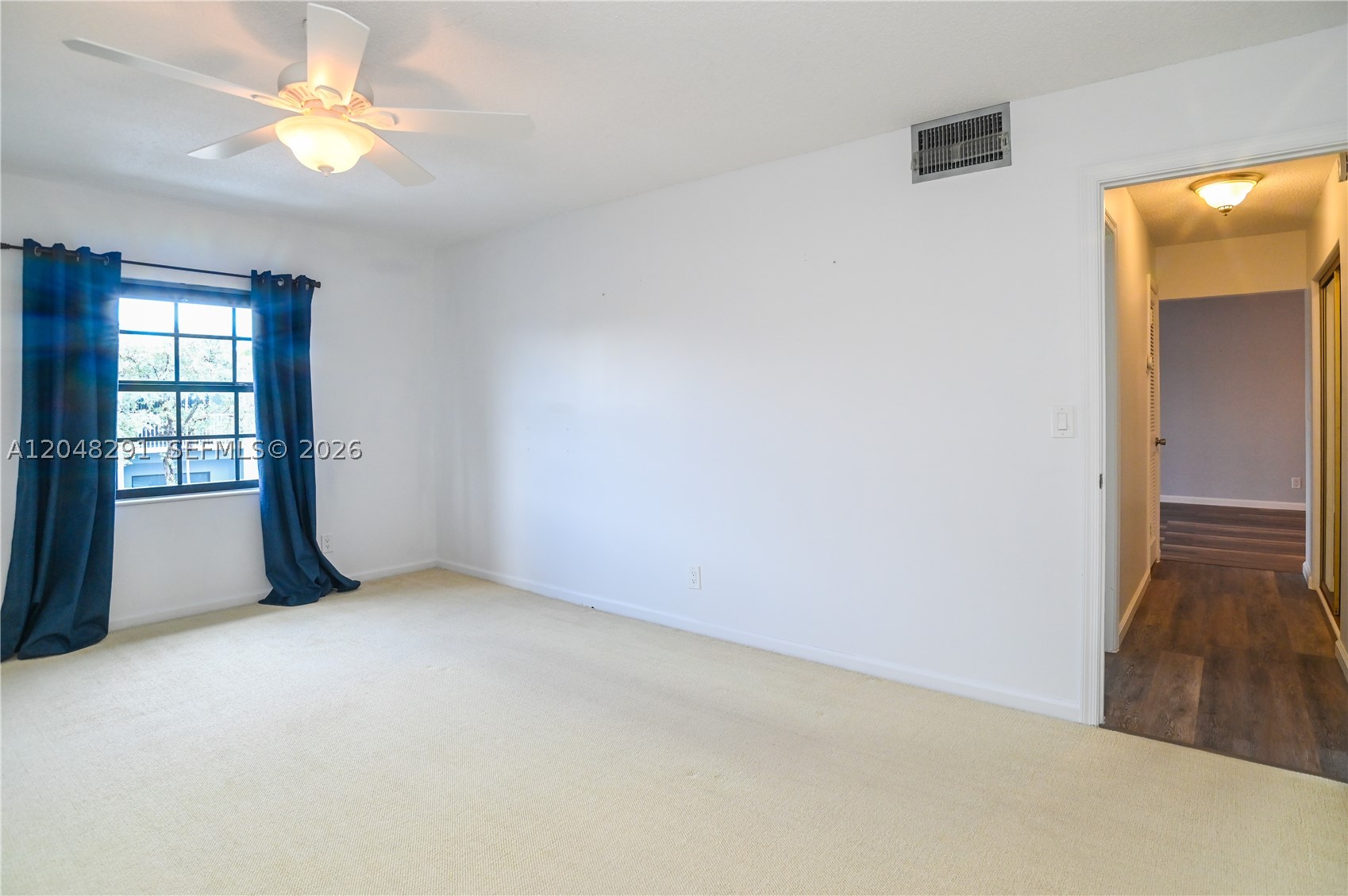 CYPRESS CLUB CONDO - Residential