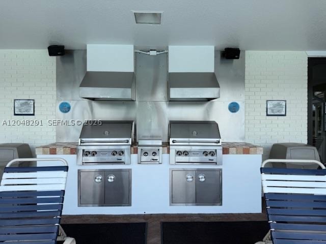 CYPRESS CLUB CONDO - Residential