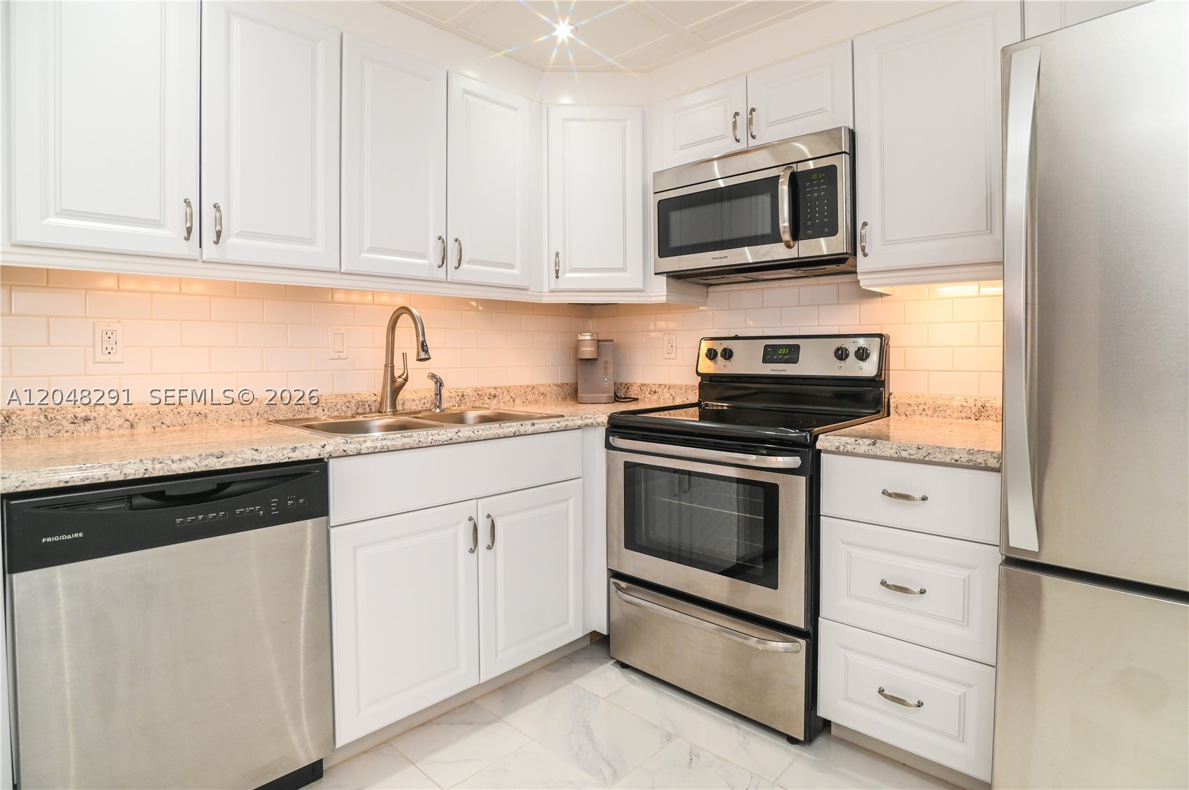 CYPRESS CLUB CONDO - Residential