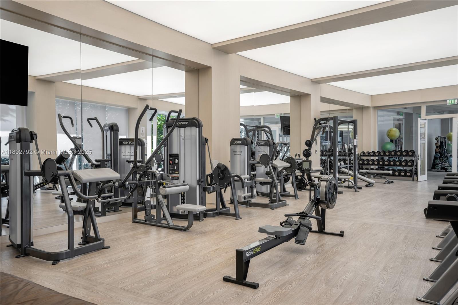 2200 FORT LAUDERDALE BEAC - Residential