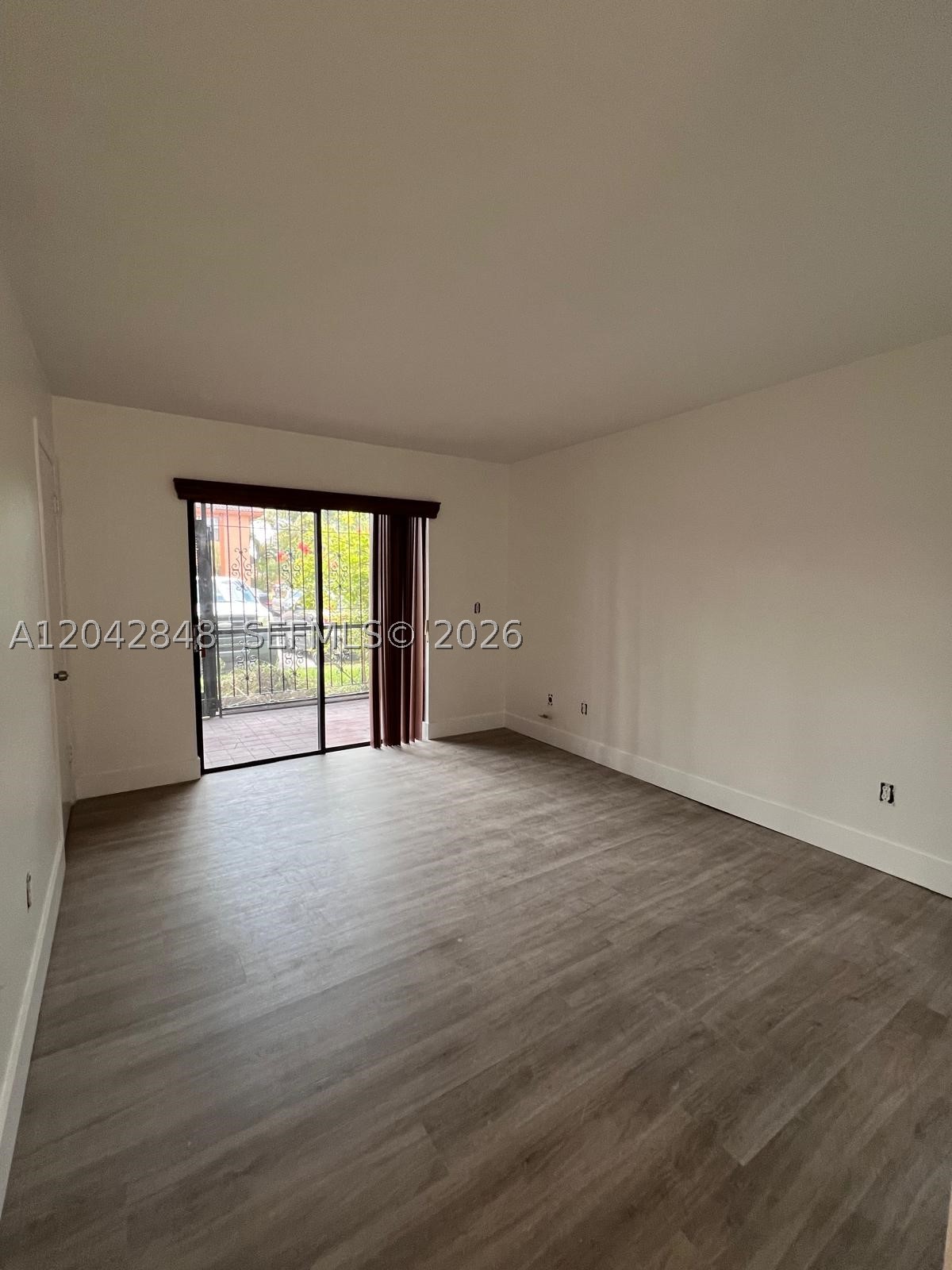 LAGO GRANDE CONDO THREE C - Residential Lease