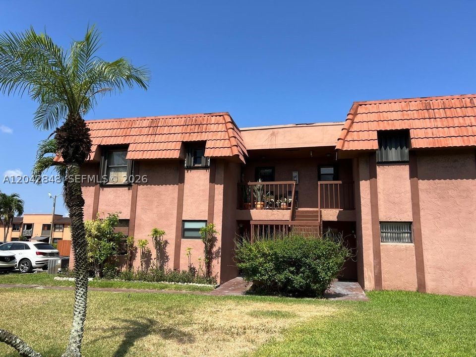 LAGO GRANDE CONDO THREE C - Residential Lease