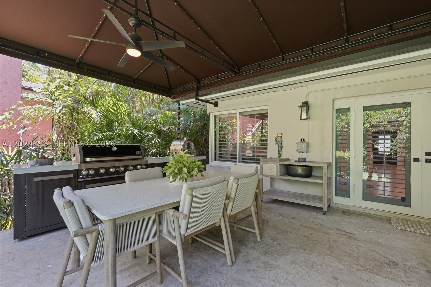 CORAL GABLES RIVIERA SEC - Residential