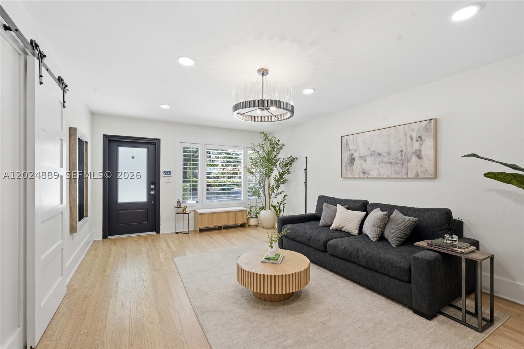 CORAL GABLES RIVIERA SEC - Residential