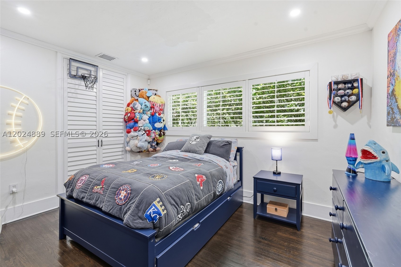 CORAL GABLES RIVIERA SEC - Residential