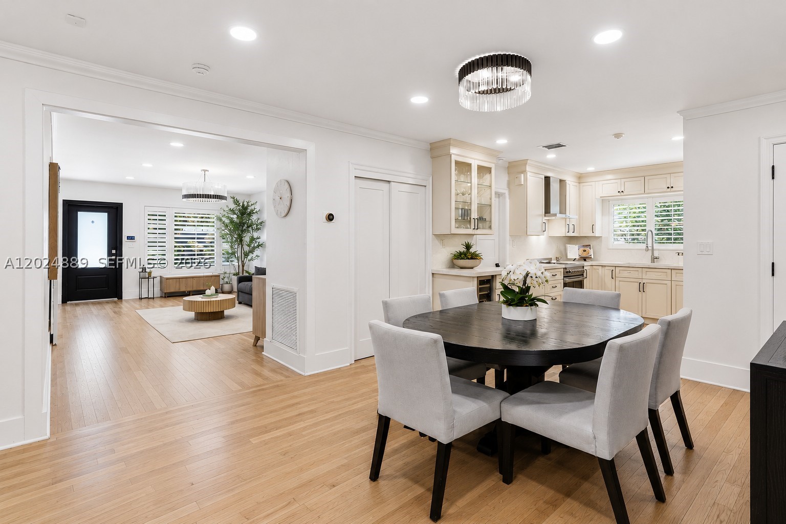 CORAL GABLES RIVIERA SEC - Residential