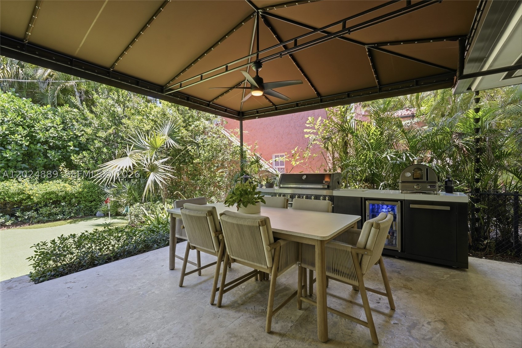 CORAL GABLES RIVIERA SEC - Residential