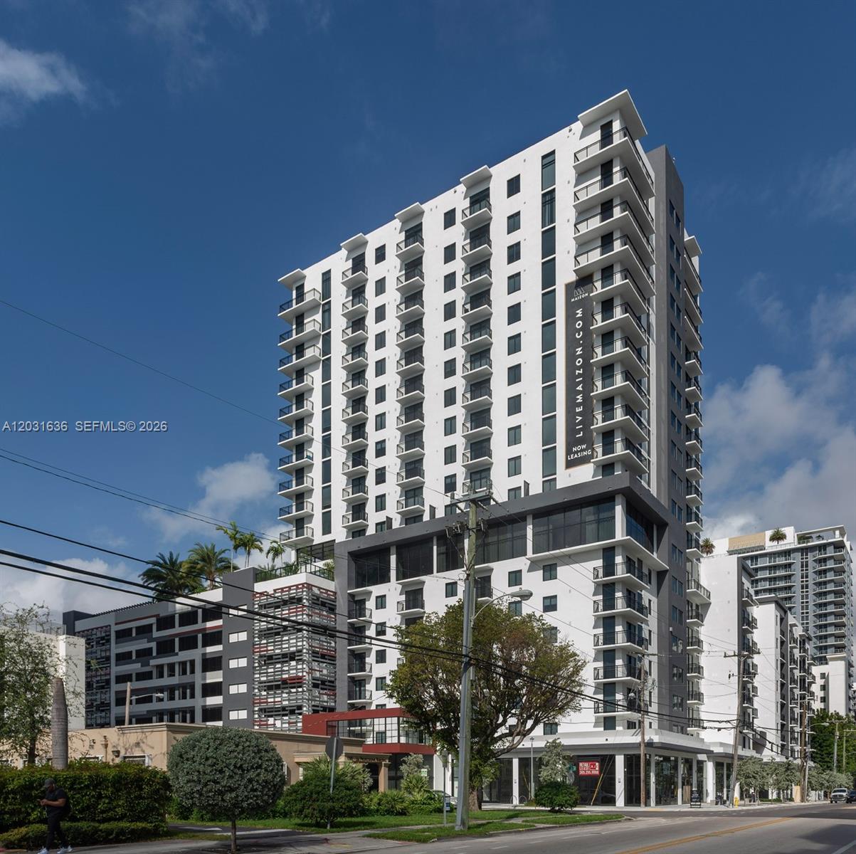 Maizon Downtown Miami apartments are perfectly situated in the upscale Brickell neighborhood where everything you need for a luxury lifestyle is at your fingertips. Residents of Maizon Brickell can explore local restaurants, boutiques, and chic rooftop bars on foot. Maizon Brickell features an 8th floor dedicated to amazing community amenities, including a resident lounge, pool and sundeck with stunning views of the cityscape and Biscayne Bay. Studio, one bedroom, two-bedroom and penthouse floorplans are available. Each of our luxury apartments features European-style kitchens with quartz countertops, stainless steel appliances, private balconies, NEST thermostats, and electronic unit entries. 12-month term. Prices and availability subject to change without notice.