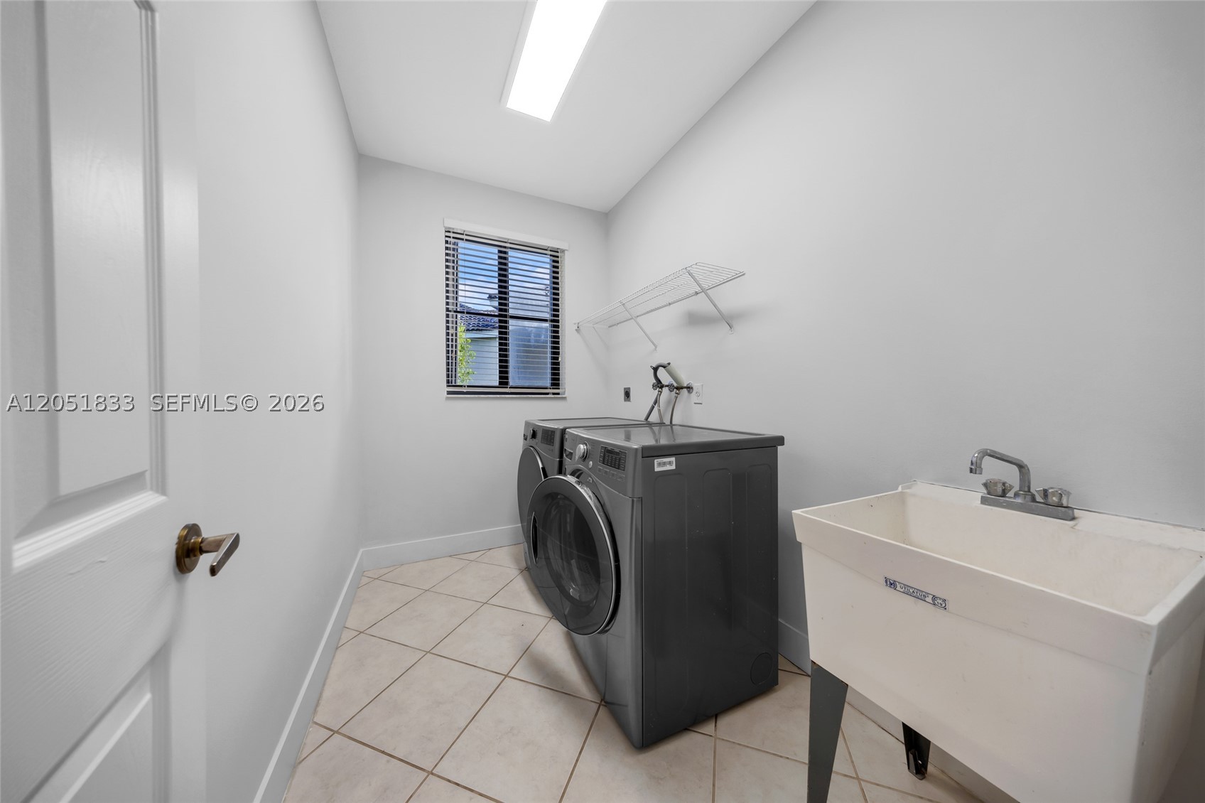 SECTOR 2-PARCELS 1 2 3 4 - Residential Lease