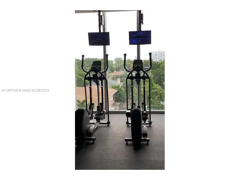 BAY HOUSE CONDO - Residential